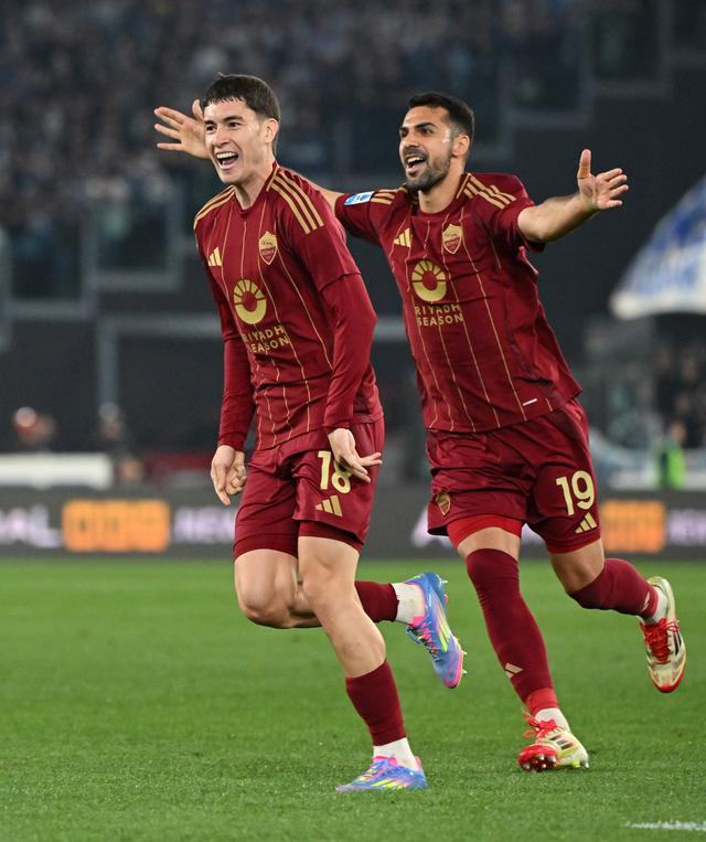 包含城市德比大战即将打响，胜者将走出阴影的词条