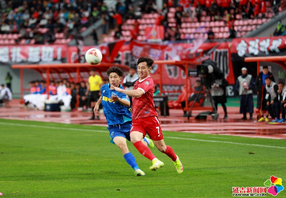 包含延边富德主场惨遭辽宁宏运逆转，三连败的词条