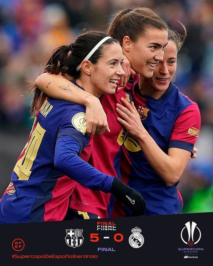 西班牙女足队员闪耀赛场，取得胜利