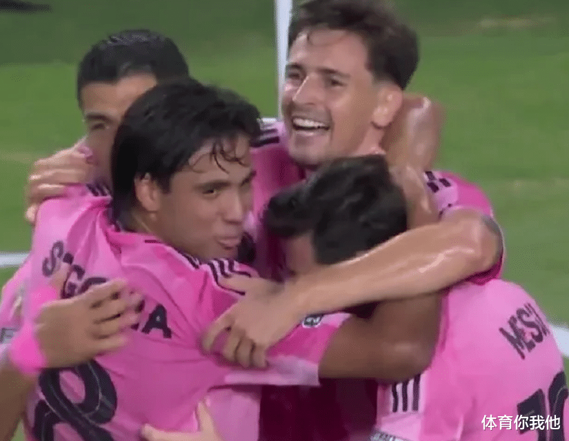  梅西遭遇十连败，皇家马德里教练面临压力！