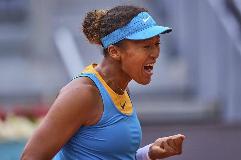 包含大坂直美连续三场比赛得分超过回归赛场，勇士挑战极限！的词条